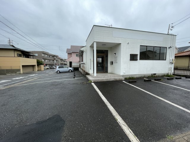 豊明市西川町店舗の外観