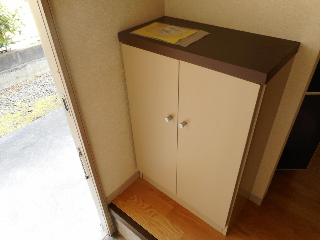 タウニィ緑ヶ丘の玄関