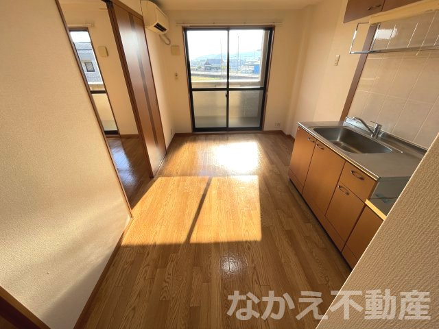 【居間・リビング】 | ゆったりとした居間です
