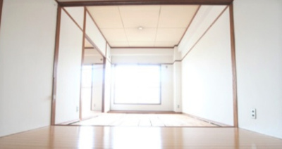 【居間・リビング】 | 魚宗ビル | ゆったりとした居間です