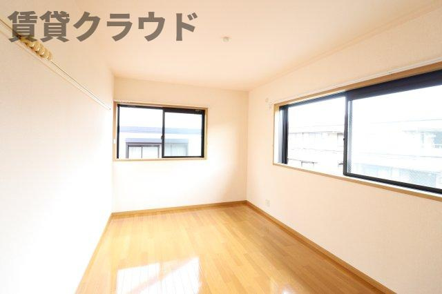 パレアージュCの洋室|寝室にぴったりのお部屋です