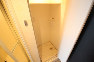 【設備】 | クレイドル西田辺 | 室内洗濯パン