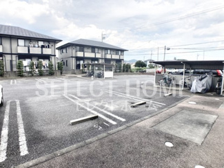 【駐車場】 | 駐車場があります
同型タイプです