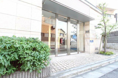 【エントランス】 | プラウドフラット学芸大学