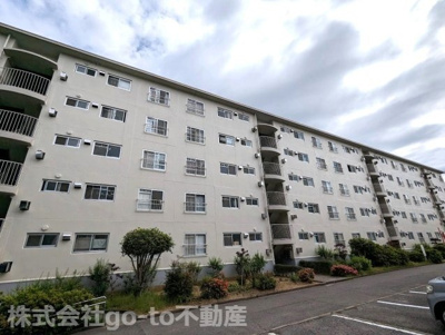 【外観】 | 神陵台東住宅51号棟 | 来訪者の確認ができるモニター付インターホン有り♪