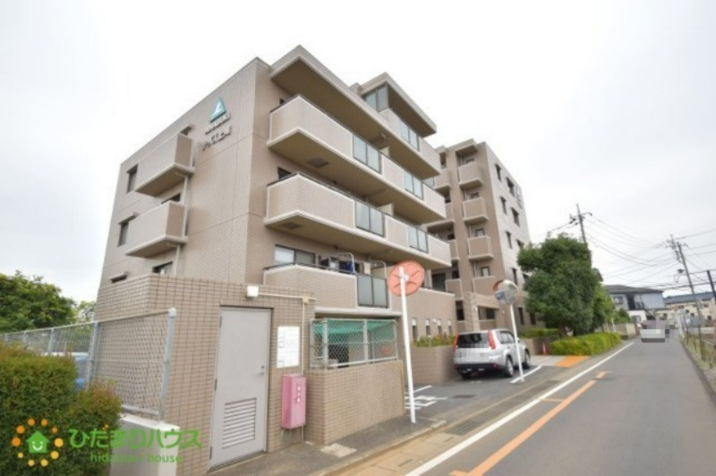 サーパス上尾の外観