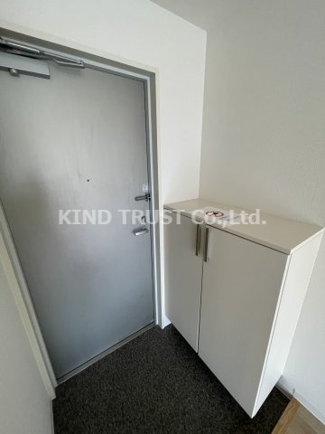 カザリーノビルの玄関|玄関です