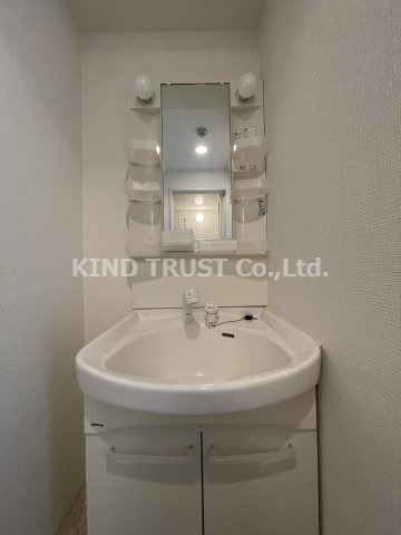 カザリーノビルの洗面所|使いやすい洗面所です