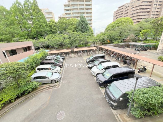 東陽町公園ハイツ壱番館　９階　69.59㎡　リ　ノベーションの駐車場
