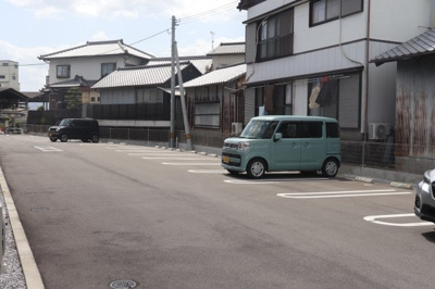 【駐車場】 | コントレイル　Ⅰ | 駐車スペースもあります
