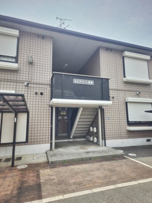 【エントランス】 | セピアコート堀溝 | ゆとりのあるエントランスです