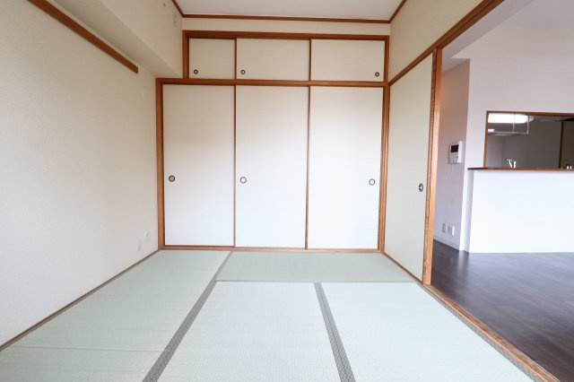 【寝室】 | ヴィザージュ鶴見緑地