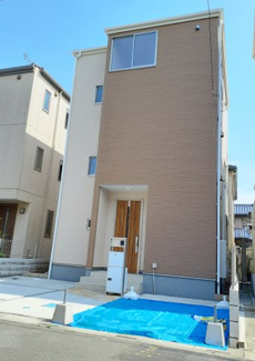 【外観】 | おしゃれなツートンカラーの外壁です。