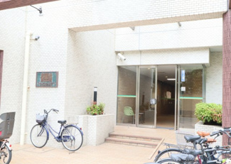 【エントランス】 | 安全に配慮されたオートロックマンションです♪室内ＴＶモニタ付インターホンで来訪者を確認できます