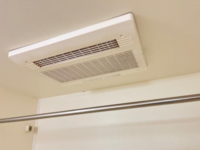 【設備】 | ヴィラ・サンライトⅠ | 浴室乾燥機