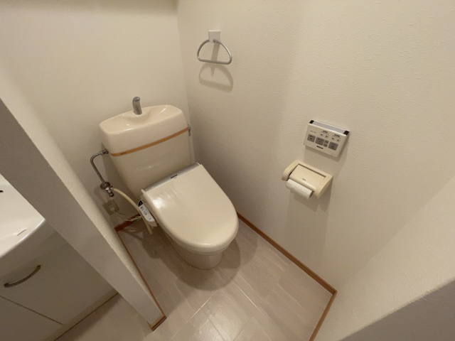 ジークレフ王子のトイレ