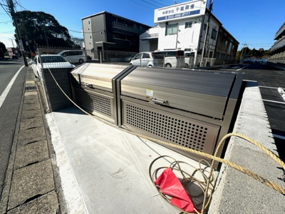 【その他共用部分】 | 【シャーメゾン】NewRichⅥ(ニューリッチシックス) | ゴミ置場は敷地内にあります