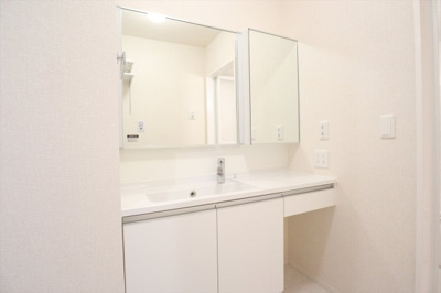 【洗面所】 | ヒルズ石和A