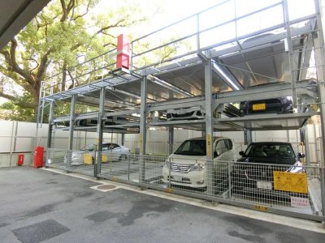 【駐車場】