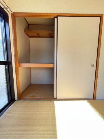 オレンジガーデンⅠの収納