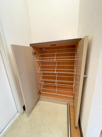 オレンジガーデンⅠの収納