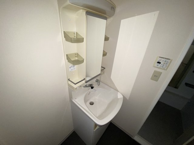 イスズハイツベル芦屋パートⅡの洗面所