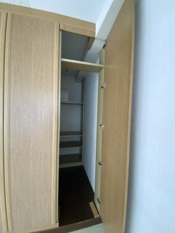 VERDY下小鯖の収納|収納は２方向から開閉できるようになっています。