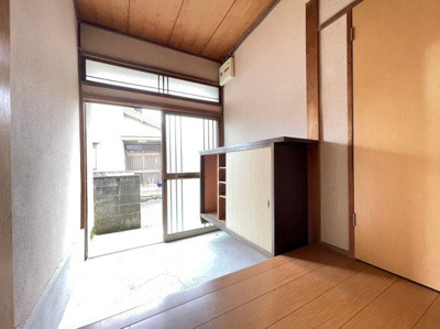 【玄関】 | 豊中市向丘3丁目貸家