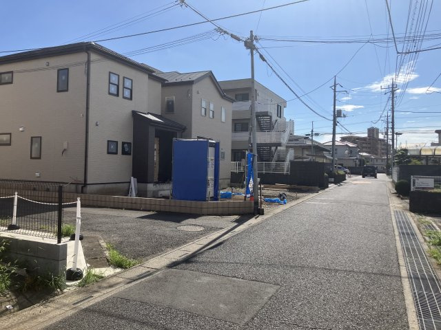 大宮区三橋第3　新築戸建の前面道路含む現地写真|北側4.56ｍ公道