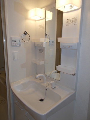 【洗面所】 | プラシード沖野