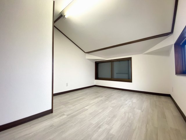 松ヶ丘中町の寝室