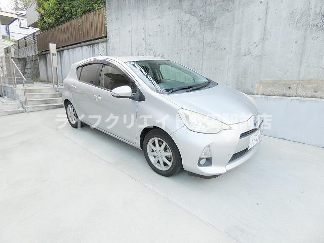 三沢5丁目戸建の駐車場