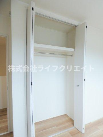 三沢5丁目戸建の収納