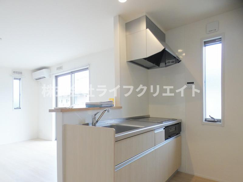 三沢5丁目戸建のキッチン
