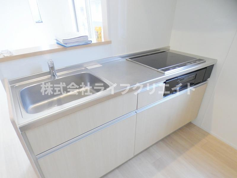 三沢5丁目戸建のキッチン