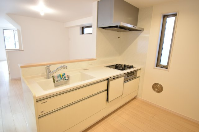 【キッチン】 | 板橋区若木１丁目　新築戸建 | 施工工務店の施工例写真です。同程度仕様の施工例現場をご用意しております。