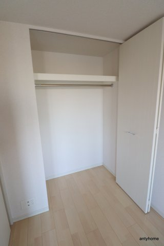 アドバンス新大阪ウエストゲート2　仲介手数料無料の収納