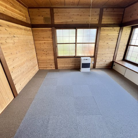 絵鞆町2丁目24-28戸建のロビー