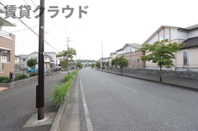メゾン　デ　ラ　コリーヌの周辺