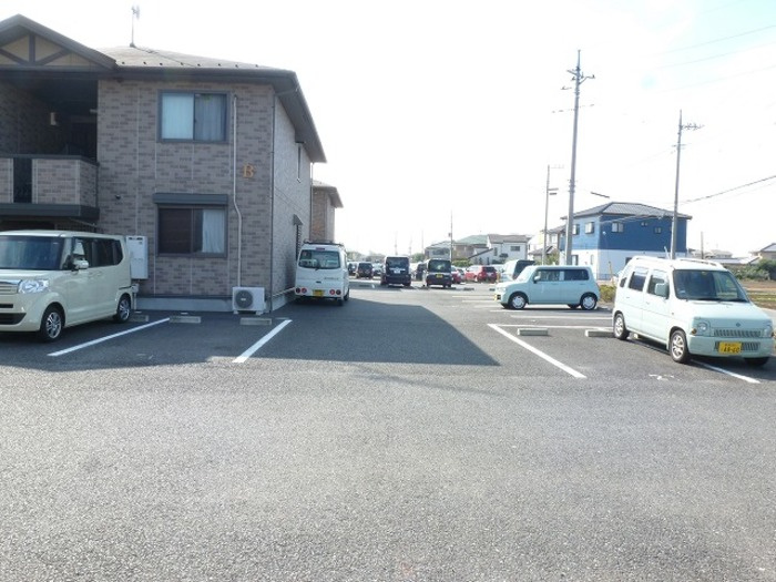 ハーヴェスト･パーク Ａ/Ｂ/Ｃの駐車場