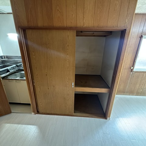 コーポあなやまの収納