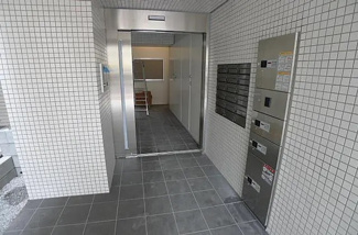 【エントランス】