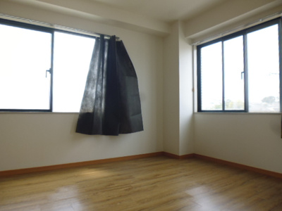 明るいお部屋です。