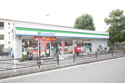 ファミリーマート川崎千年店まで350ｍ