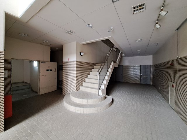 稲元ビルのロビー