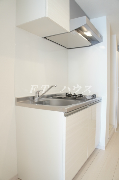 船橋市東船橋４丁目の賃貸マンションのキッチン