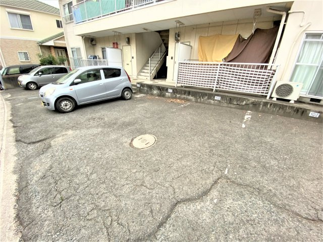 シードルハウスの駐車場
