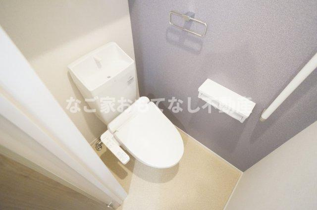 【トイレ】 | シェリエⅢ | 同タイプ写真