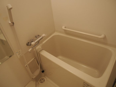 【浴室】 | アヴァンティ銀天町(アヴァンティギンテンマチ) | 別号室の写真になります。現況優先。