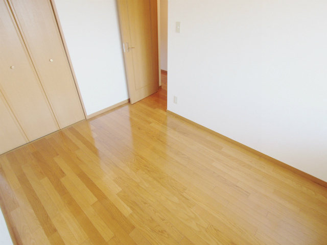 クレストコート海田栄町の寝室